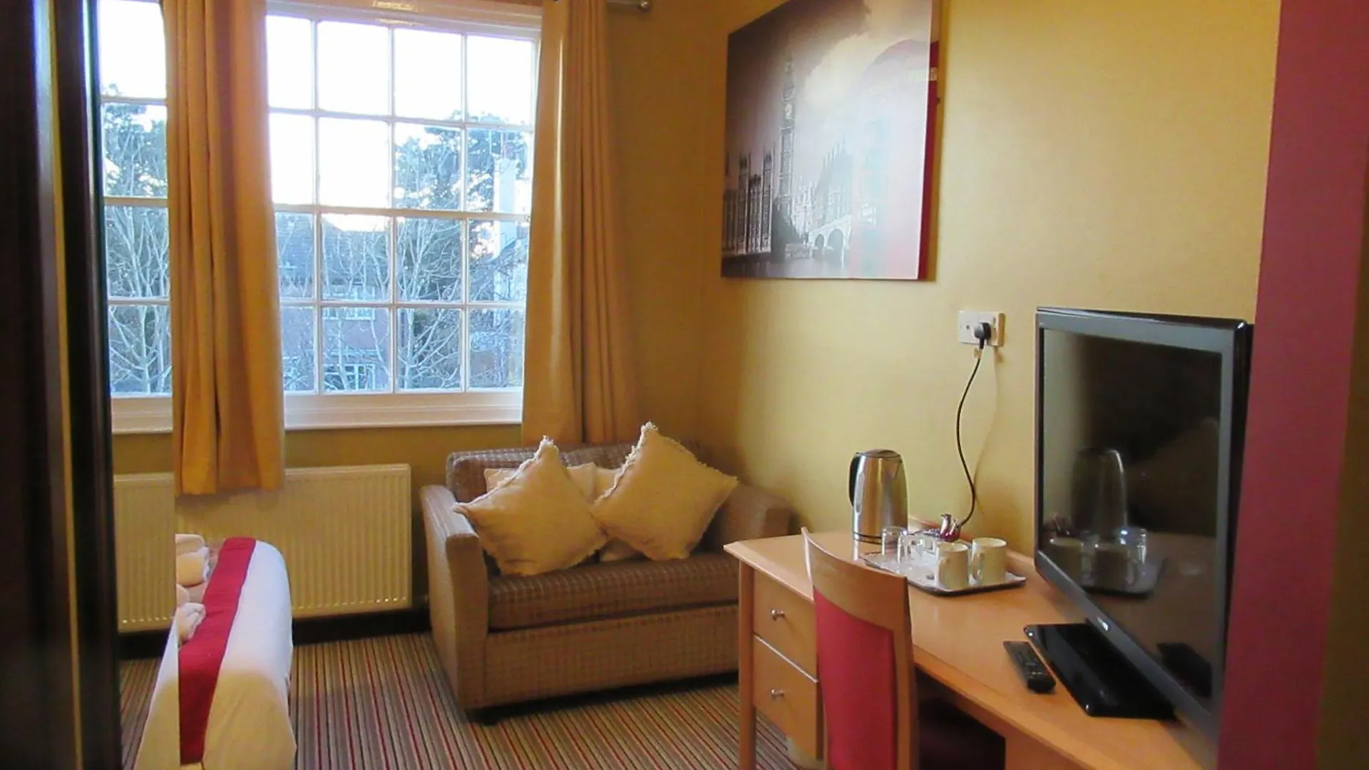 The London Inn Cheltenham