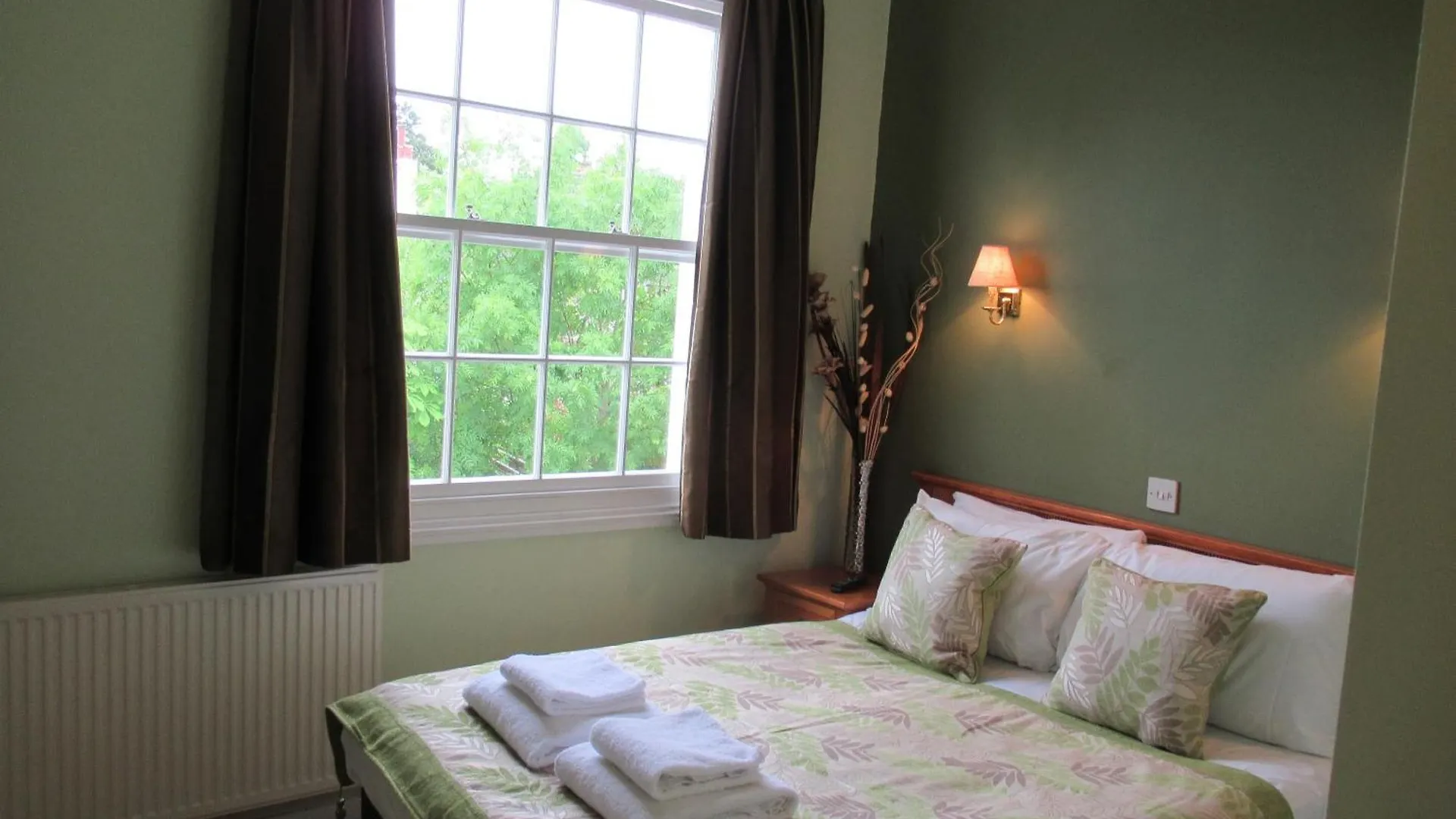 The London Inn Cheltenham